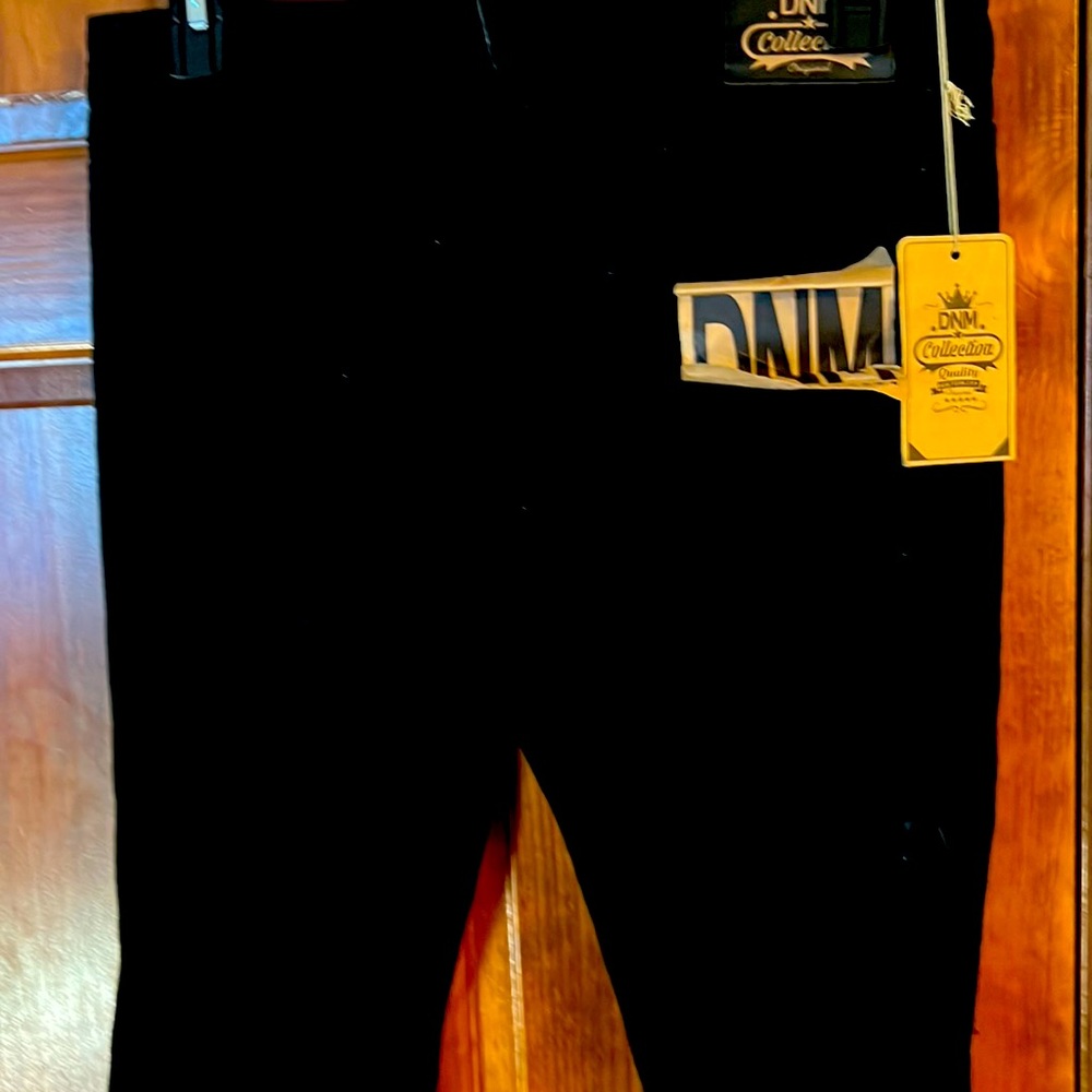 New DNM Collection Mens Embroidered Biker Jeans 32 $89 NWT